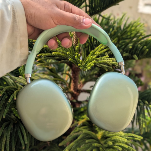 P9 Wireless Bluetooth Headphones (7 Days Return & Exchange)